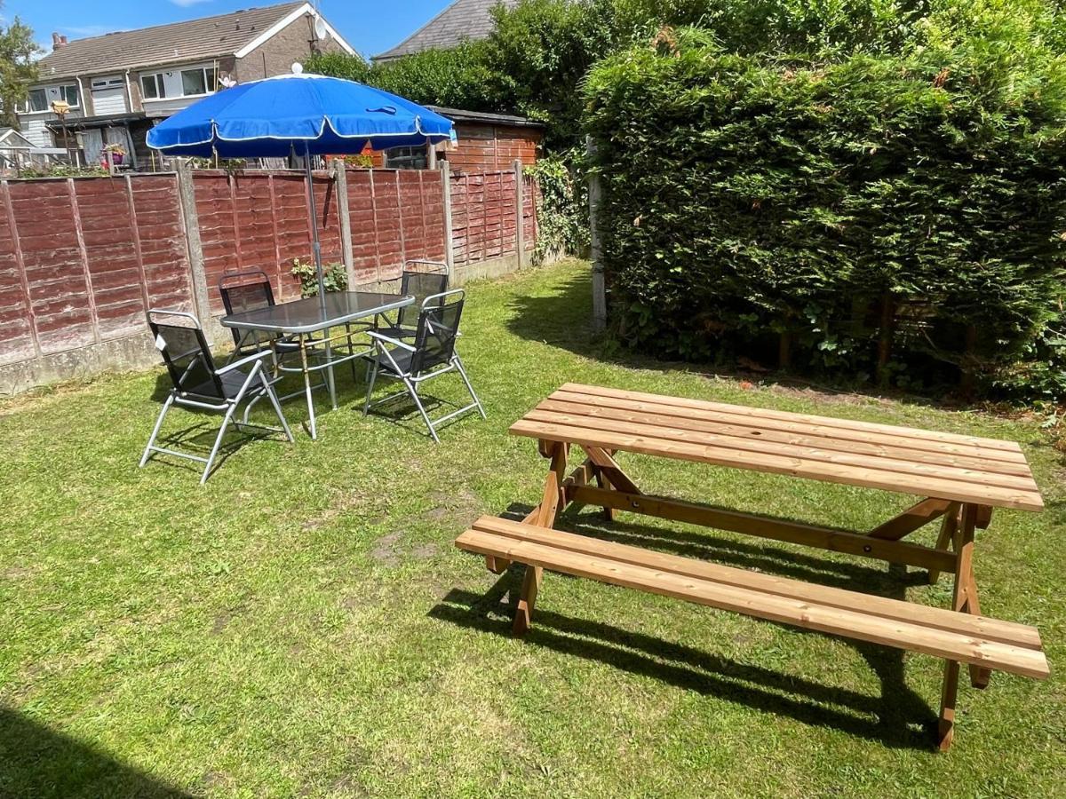 Leavesley Holiday Home Blackpool Eksteriør billede